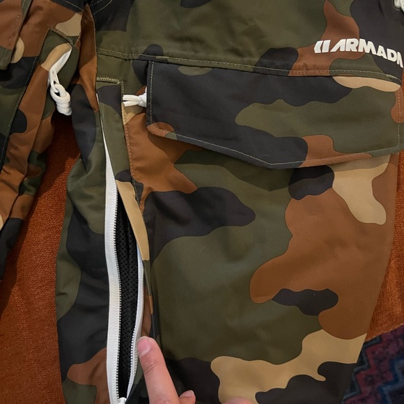 Armada Camouflage Snow Bib - Picture 4 of 12